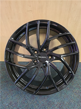 17" VELOCITY VW37-M 17X7.5 +38 5X114.3 C.B 73.1 Black