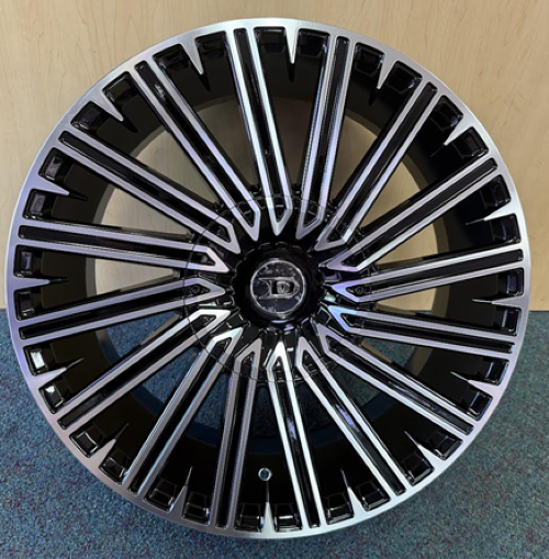 20" Drastic DS10-M Wheel 🌟 20X8.5 +35 5X110 + 5X114.3 🌟 C.B 73.1 Black & Machined Rim